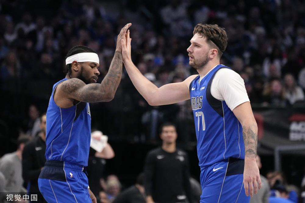 他们在防守 他们在防守