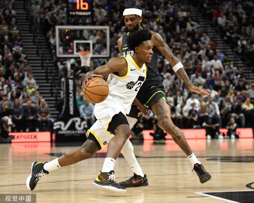 联赛中的突 联赛中的突