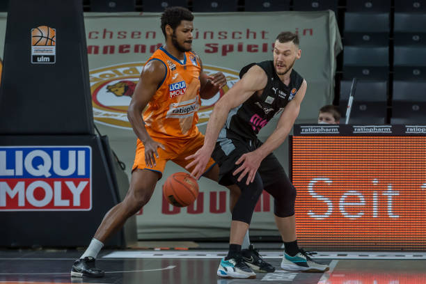 备稳定表现 备稳定表现