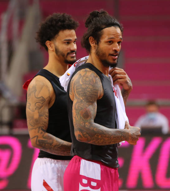 在下半场可 在下半场可